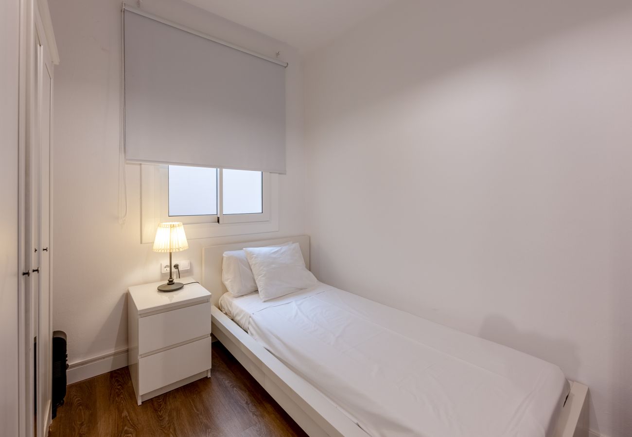 Apartment in Barcelona - G25